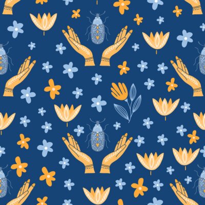 Papier peint à motif  Mains et fleurs bleues et jaunes sur fond bleu marine