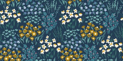 Papier peint à motif  Prairie d'été sur fond bleu foncé