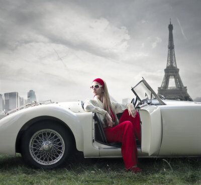 3D Paris et femme dans une voiture