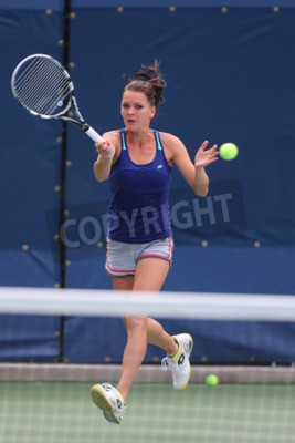 Papier peint  Agnieszka Radwanska avec une balle