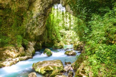 Papier peint  Arche rocheuse au-dessus d'une rivière