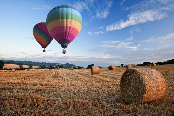 Papier peint  Ballons à air chaud plus de foin balles coucher du soleil paysage