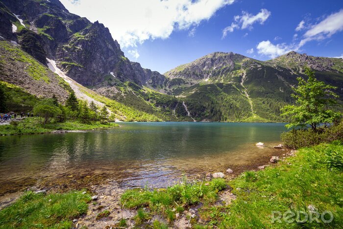 Papier peint  Beau paysage de montagnes Tatra et le lac en Pologne