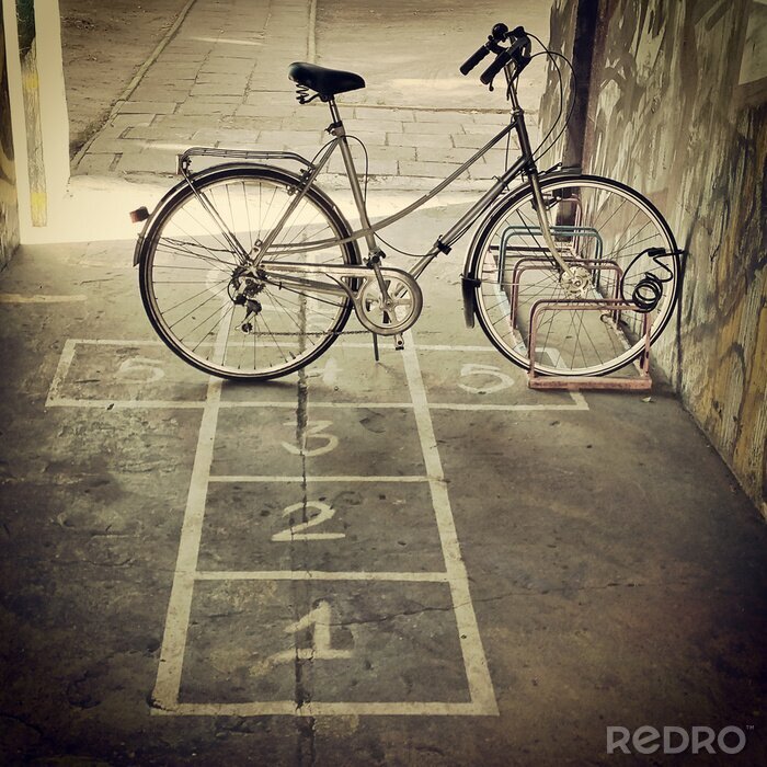 Papier peint  Bicyclette rétro sur le trottoir