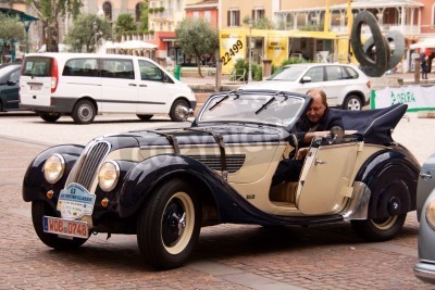 Papier peint  BMW 327/328 on ADAC Trentino Classic; oldtimer excursion with historical and classical cars; Riva del Garda, Italy, 17-21.9.2008
