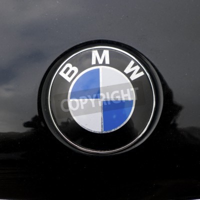 Papier peint  BMW signe sur la voiture mélangé avec du noir