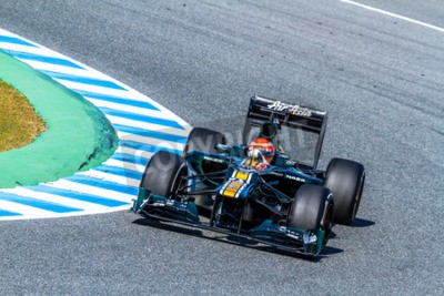Papier peint  Bolide bleu dans un virage