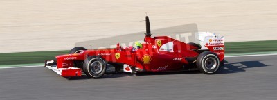 Papier peint  Bolide rouge sur la piste de formule 1