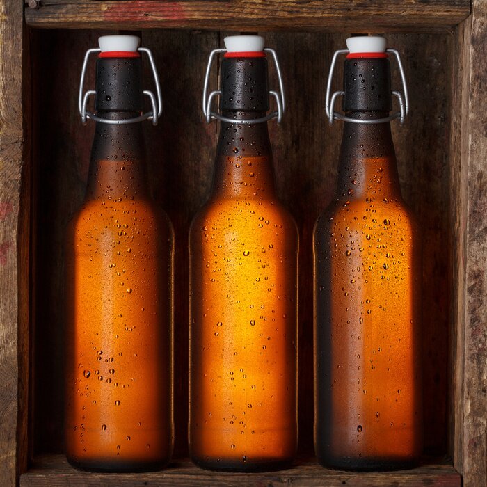 Papier peint  Bouteilles de bière dans une caisse