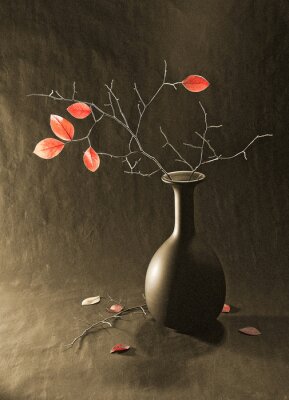 Branches d'automne dans un vase