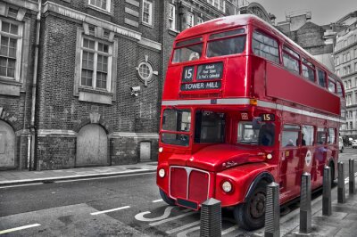 Bus rouge typique - Londres (Royaume-Uni)