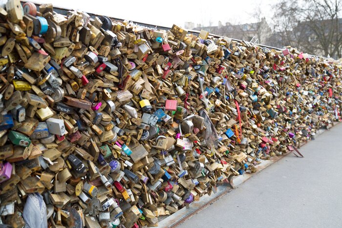 Papier peint  Cadenas sur un pont à Paris