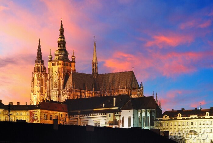 Papier peint  Château de Prague au coucher du soleil - République tchèque