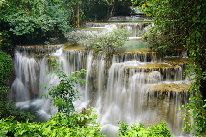 Papier peint  Chute d'eau de la forêt
