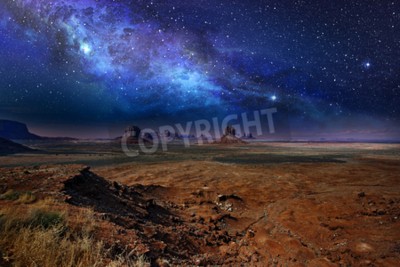 Papier peint  Ciel étoilé au-dessus d'une vallée