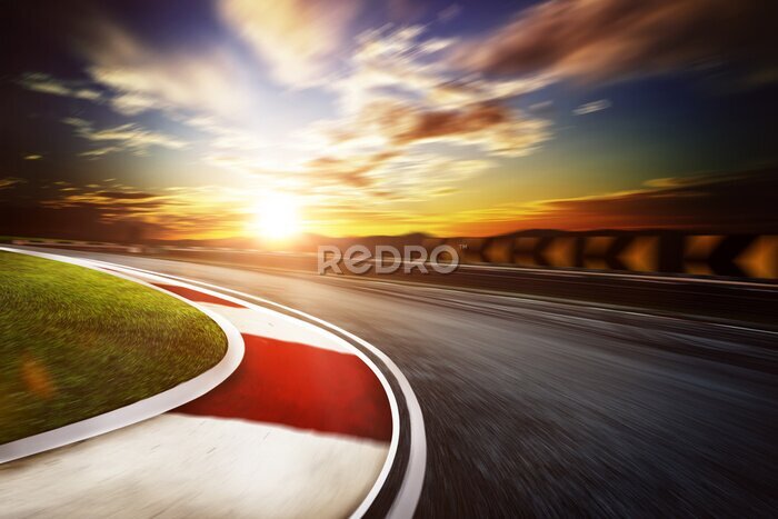 Papier peint  Circuit de course au coucher du soleil