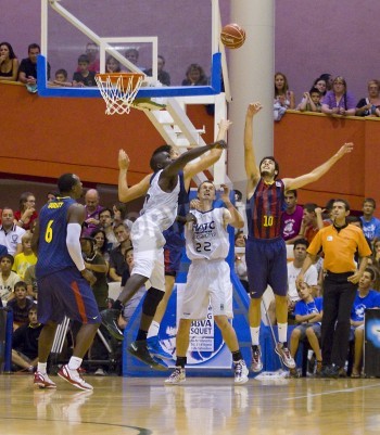 Papier peint  Compétition sportive basketball