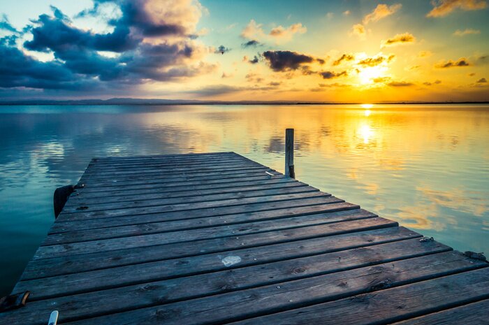 Papier peint  Coucher de soleil sur un petit pont