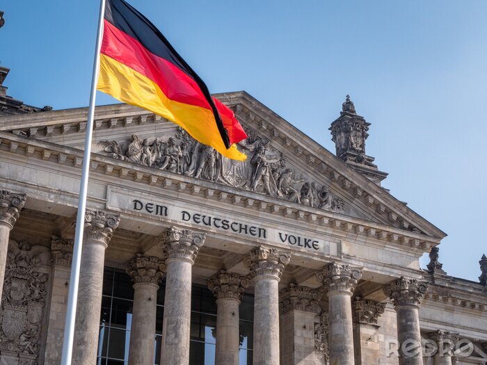 Papier peint  Drapeau allemand avec le parlement en arrière-plan