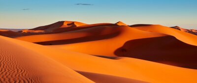 Dunes de sable dans le désert du Sahara, Merzouga, Maroc