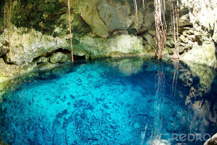 Papier peint  Eau transparente dans une grotte