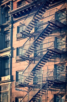 Papier peint  Escalier de secours en métal sur un immeuble new-yorkais