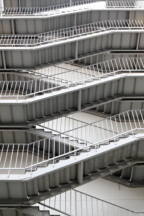 Papier peint  Escalier en métal gris