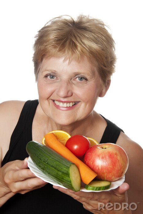 Papier peint  femme (67 ans) avec des fruits et légumes