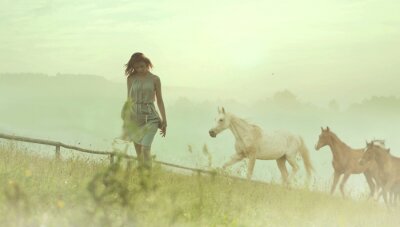 Papier peint  Femme avec des chevaux