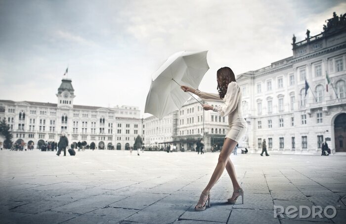 Papier peint  Femme avec un parapluie
