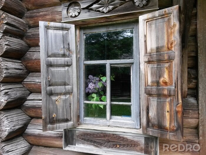 Papier peint  Fenêtre avec des volets en bois