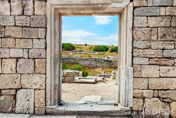 Papier peint  Fenêtre avec vue sur un superbe paysage