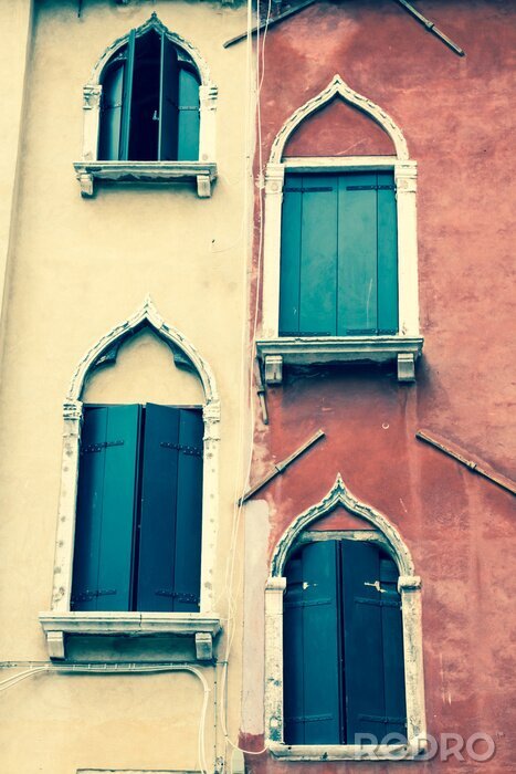 Papier peint  Fenêtre classique à Venise