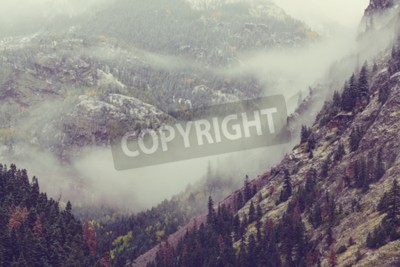 Papier peint  Fin de l'automne dans les montagnes