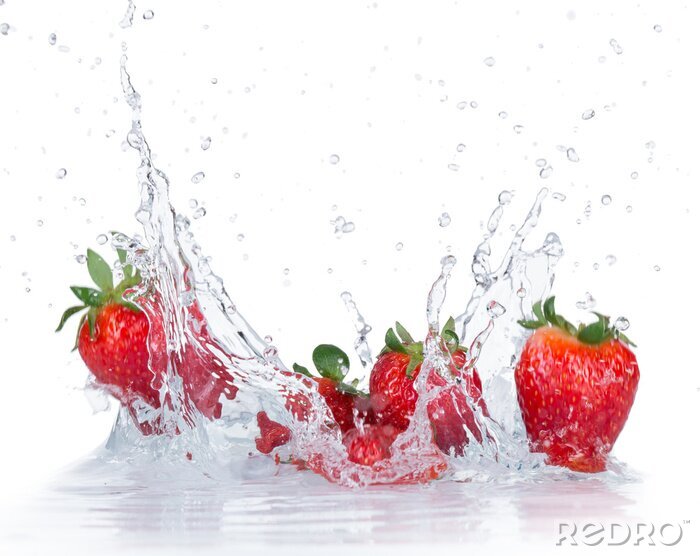 Papier peint  Fresh Strawberries avec les projections d'eau