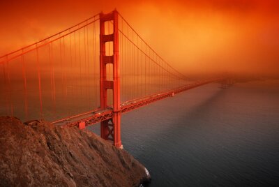 Golden Gate Bridge sur l'escarpement