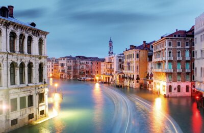 Gondoles à Venise et mouvements floutés