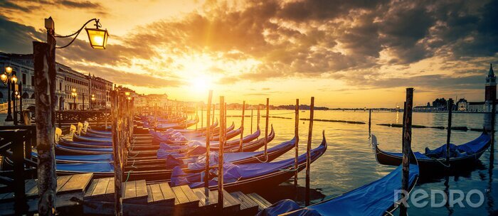 Papier peint  Gondoles au lever du soleil