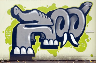 Graffitis surréalistes dans un zoo
