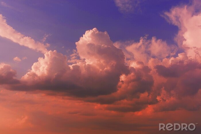 Papier peint  Gros nuages au coucher du soleil