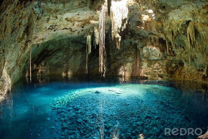 Papier peint  Grotte à l'eau transparente