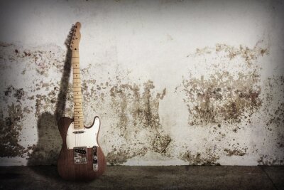Papier peint  Guitare et mur sale