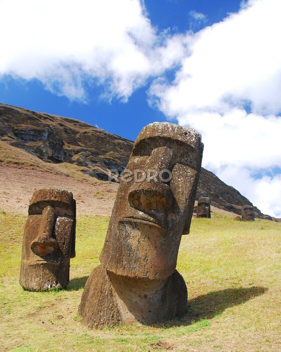 Papier peint  Île de Pâques Moai à Rano Raraku carrière