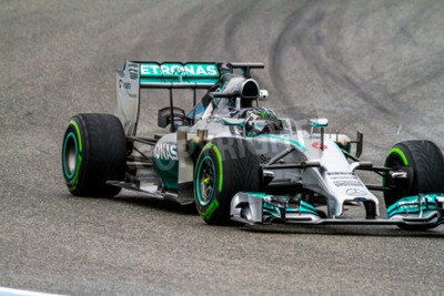 Papier peint  JEREZ DE LA FRONTERA, ESPAGNE - Jan 31: Nico Rosberg de courses Mercedes F1 sur session de formation le 31 Janvier 2014, à Jerez de la Frontera, Espagne