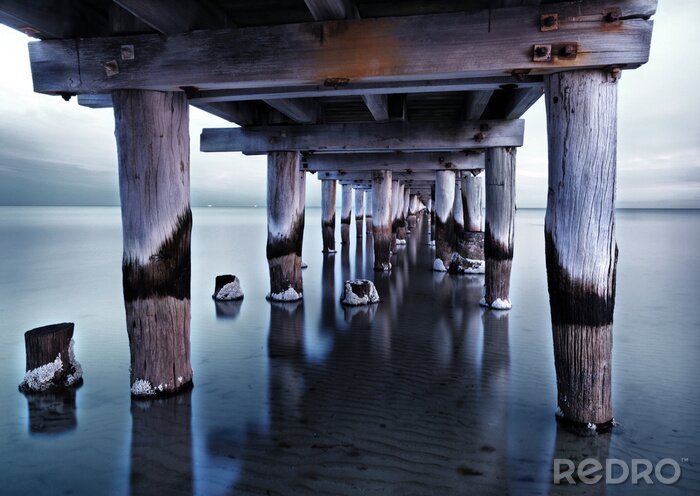 Papier peint  Jetée en bois le matin