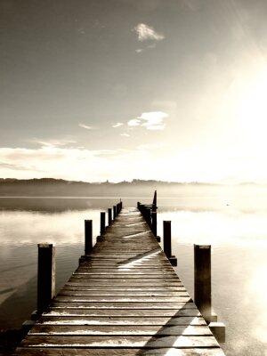Papier peint  Jetée en bois sur un lac