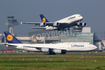 Papier peint  L'aéroport de Francfort est son plus grand hub.