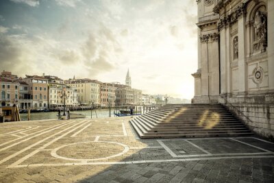 Papier peint  L'architecture vénitienne sous le soleil