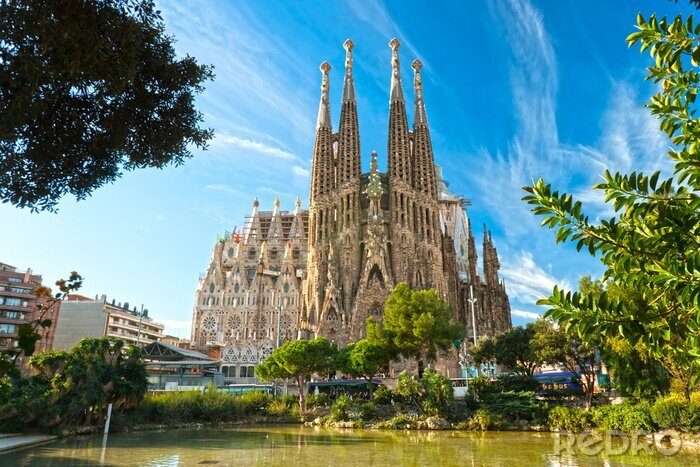 Papier peint  La Sagrada Familia, à Barcelone, en Espagne.