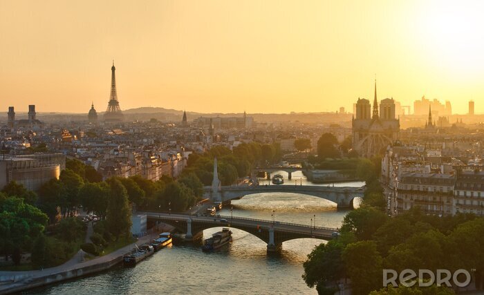 Papier peint  La Seine aux rayons du soleil